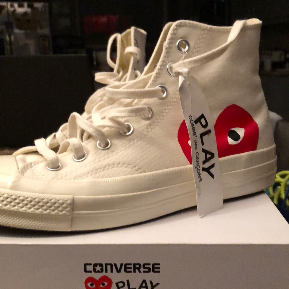 PLAY CONVERSE PERFECT CONDITION